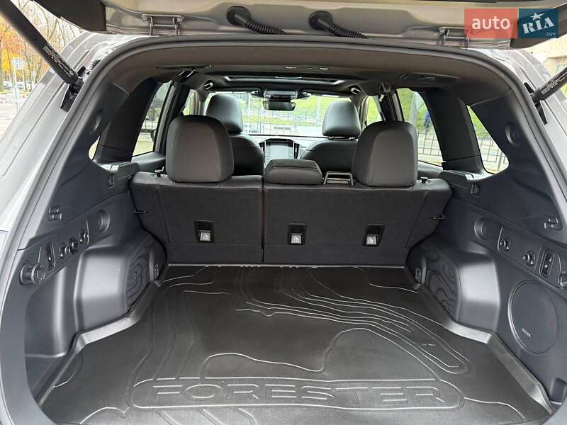 Внедорожник / Кроссовер Subaru Forester 2024 в Харькове