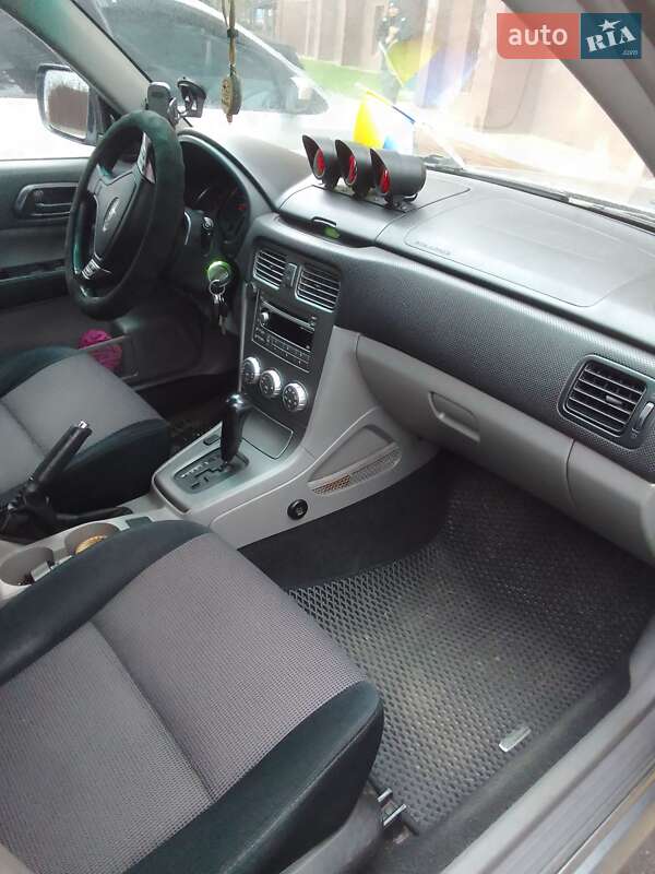 Внедорожник / Кроссовер Subaru Forester 2006 в Ирпене фото 9 Внедорожник / Кроссовер Subaru Forester 2006 в Ирпене