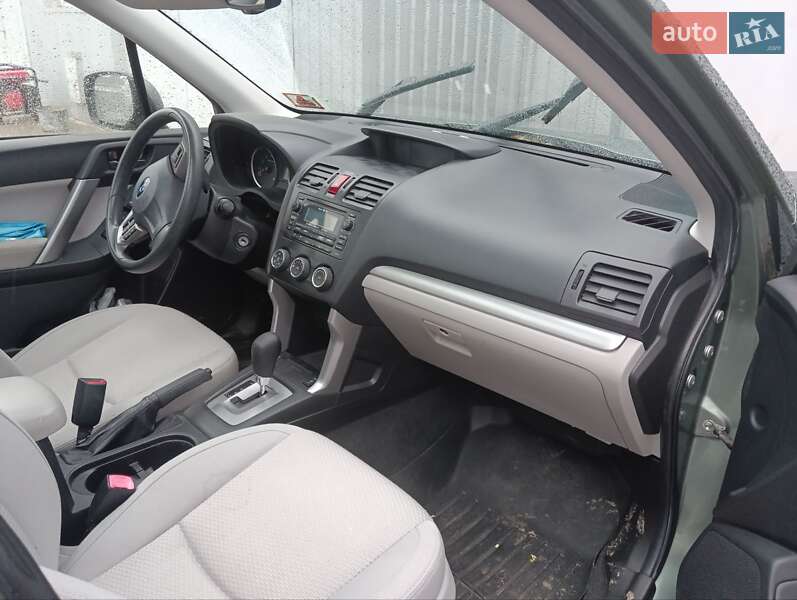 Позашляховик / Кросовер Subaru Forester 2013 в Запоріжжі