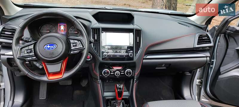 Позашляховик / Кросовер Subaru Forester 2022 в Дніпрі