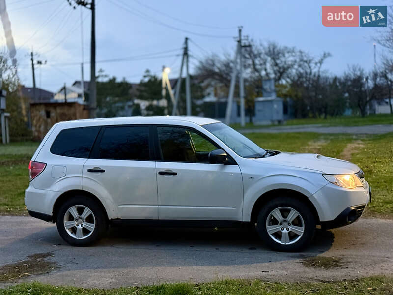 Внедорожник / Кроссовер Subaru Forester 2012 в Николаеве