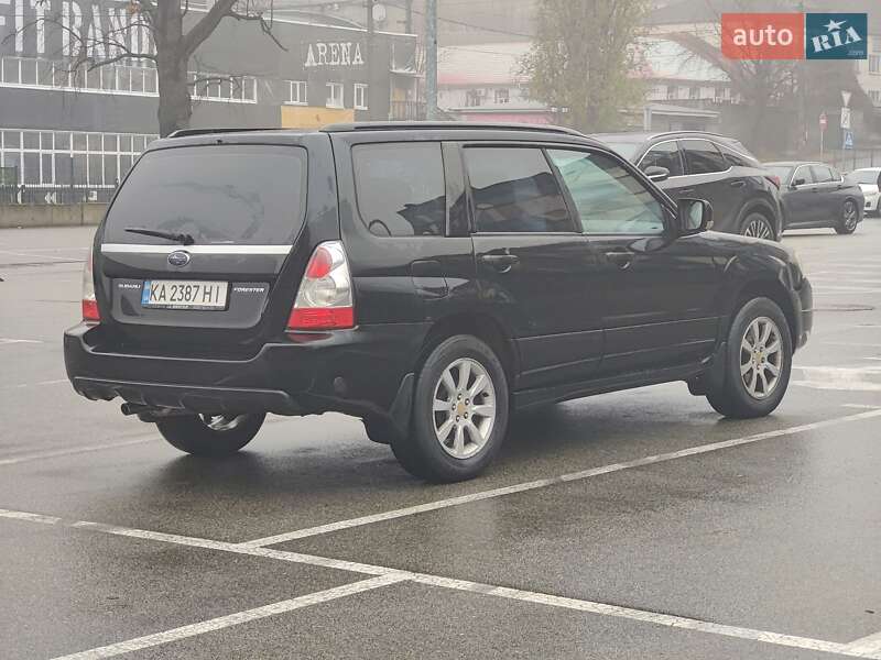 Позашляховик / Кросовер Subaru Forester 2006 в Києві