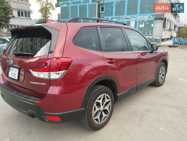 Внедорожник / Кроссовер Subaru Forester 2020 в Днепре
