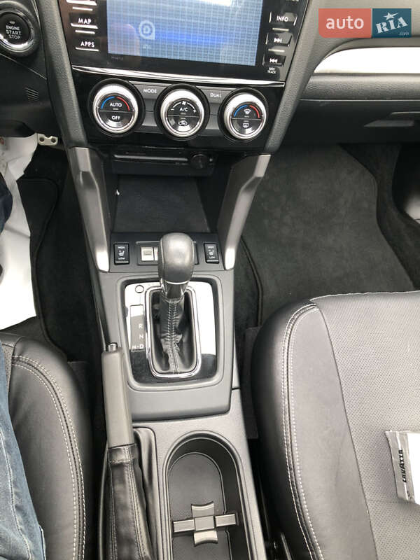 Внедорожник / Кроссовер Subaru Forester 2015 в Львове