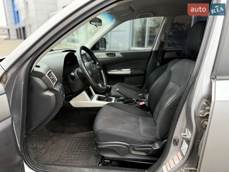 Внедорожник / Кроссовер Subaru Forester 2010 в Киеве
