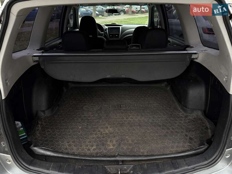 Внедорожник / Кроссовер Subaru Forester 2010 в Киеве