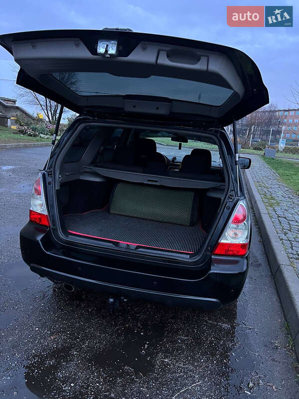 Внедорожник / Кроссовер Subaru Forester 2006 в Золотоноше