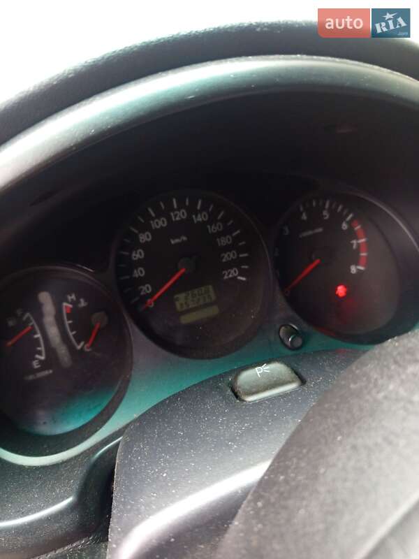 Позашляховик / Кросовер Subaru Forester 2004 в Києві фото 4 Позашляховик / Кросовер Subaru Forester 2004 в Києві