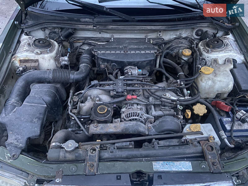 Позашляховик / Кросовер Subaru Forester 2002 в Києві
