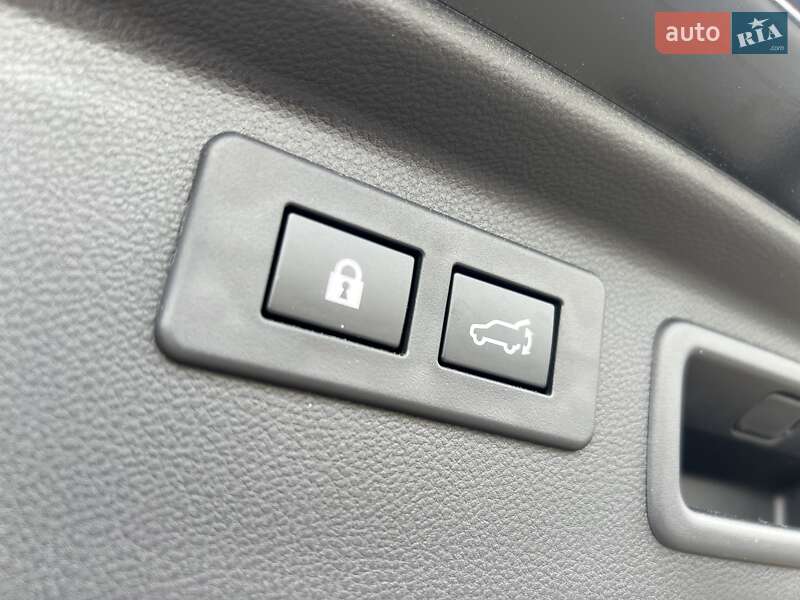 Позашляховик / Кросовер Subaru Forester 2024 в Києві