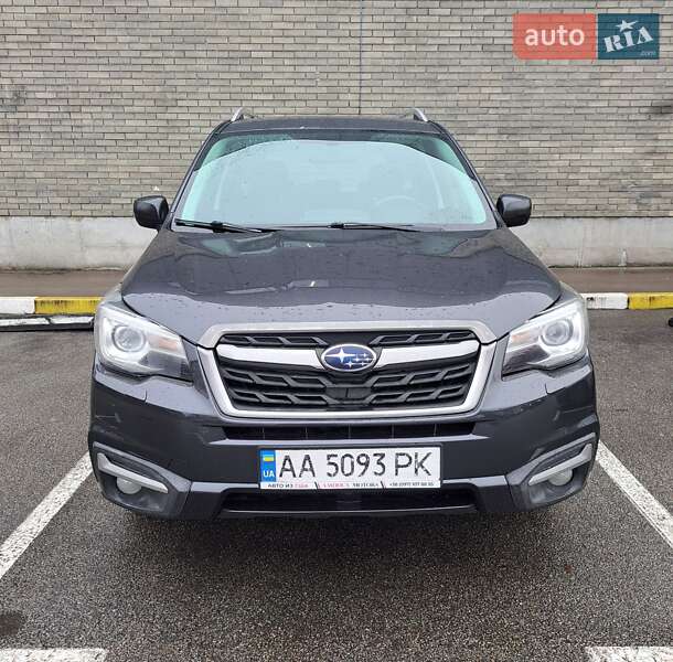 Позашляховик / Кросовер Subaru Forester 2017 в Бучі
