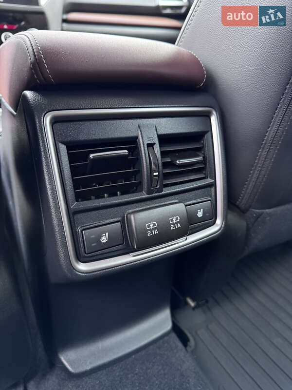 Внедорожник / Кроссовер Subaru Forester 2022 в Киеве