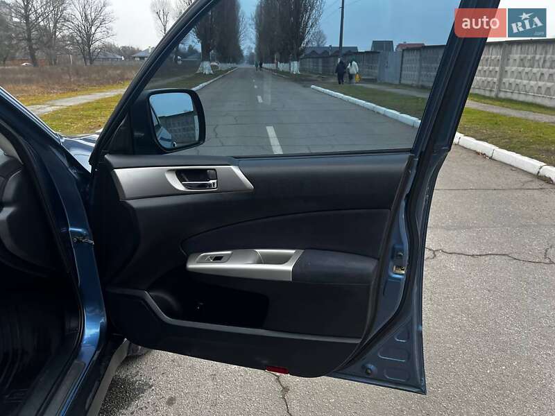 Внедорожник / Кроссовер Subaru Forester 2008 в Кременчуге