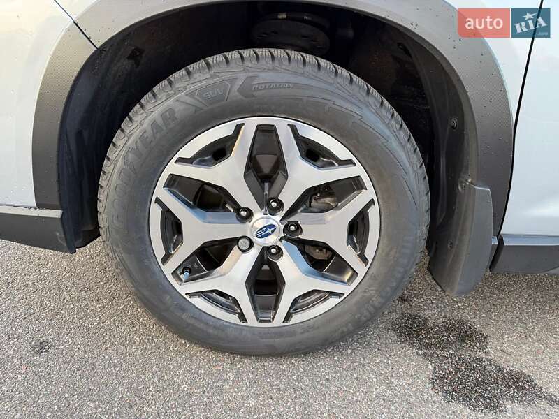 Позашляховик / Кросовер Subaru Forester 2019 в Києві фото 8 Позашляховик / Кросовер Subaru Forester 2019 в Києві