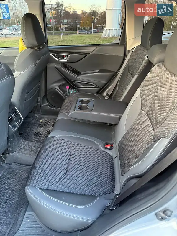 Subaru Forester 2019 VIN JF2SKAJC8LH457163 фото оголошення 14 з 67