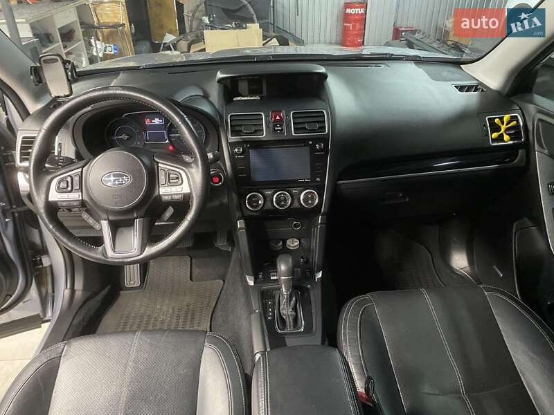 Позашляховик / Кросовер Subaru Forester 2016 в Смілі фото 5 Позашляховик / Кросовер Subaru Forester 2016 в Смілі