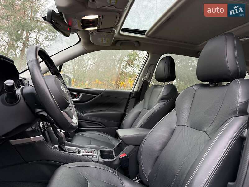 Позашляховик / Кросовер Subaru Forester 2018 в Києві