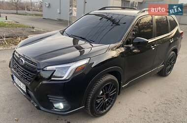 Позашляховик / Кросовер Subaru Forester 2018 в Дніпрі
