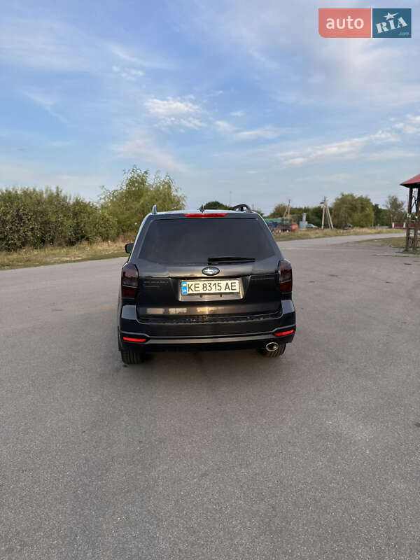 Внедорожник / Кроссовер Subaru Forester 2014 в Павлограде