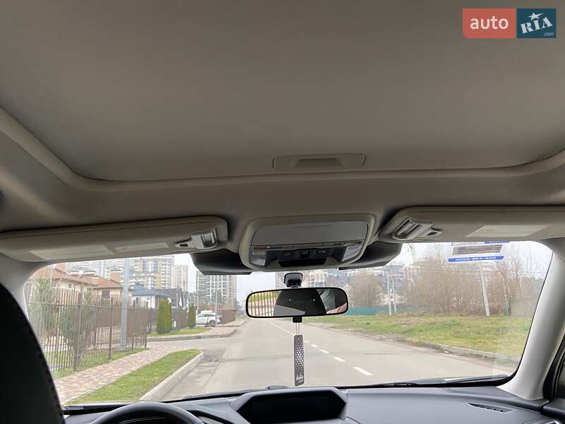Внедорожник / Кроссовер Subaru Forester 2022 в Киеве