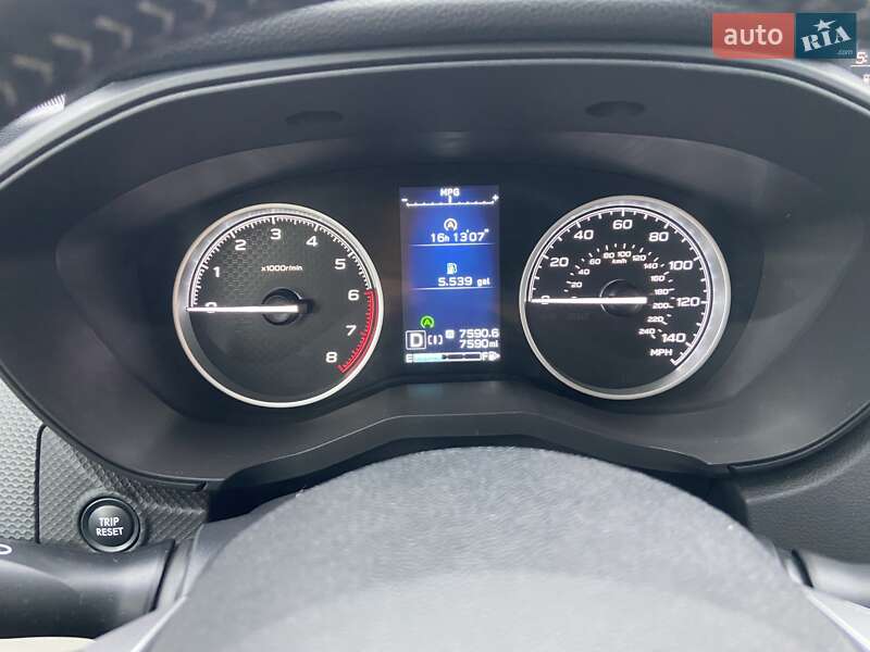 Внедорожник / Кроссовер Subaru Forester 2022 в Киеве