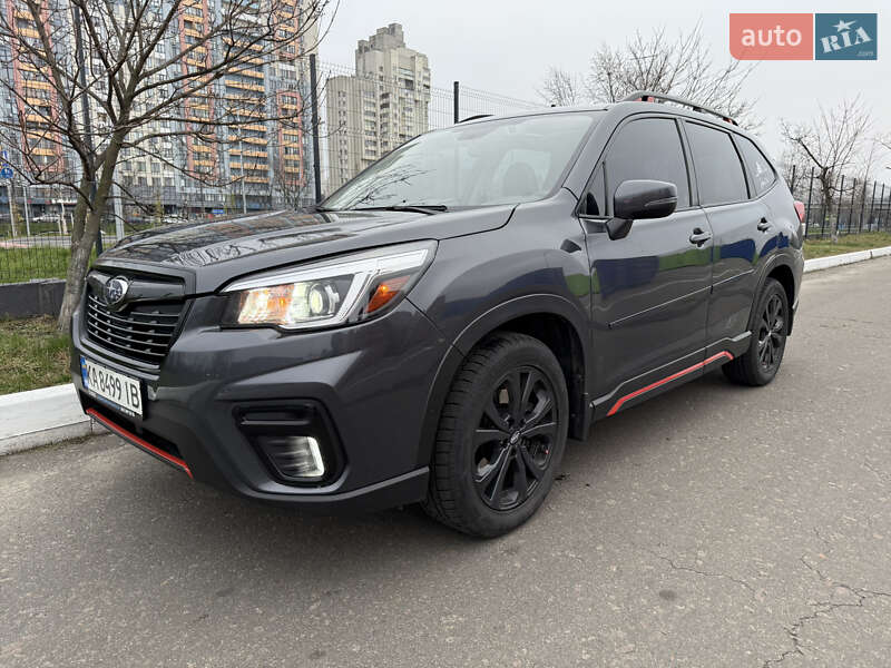Позашляховик / Кросовер Subaru Forester 2020 в Києві