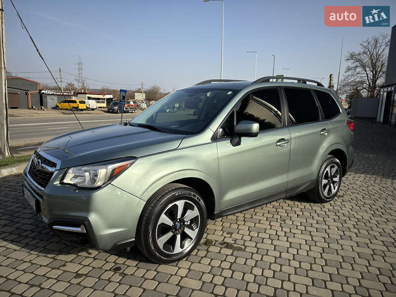 Внедорожник / Кроссовер Subaru Forester 2016 в Ивано-Франковске