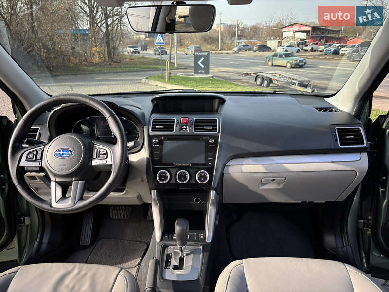 Внедорожник / Кроссовер Subaru Forester 2016 в Ивано-Франковске