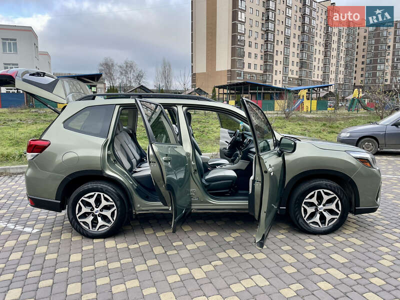 Позашляховик / Кросовер Subaru Forester 2019 в Вінниці фото 12 Позашляховик / Кросовер Subaru Forester 2019 в Вінниці