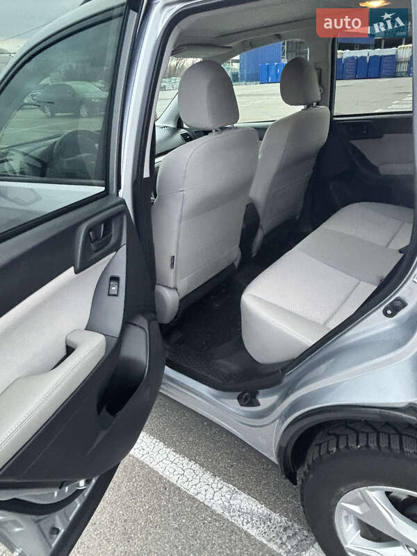 Позашляховик / Кросовер Subaru Forester 2014 в Києві фото 11 Позашляховик / Кросовер Subaru Forester 2014 в Києві