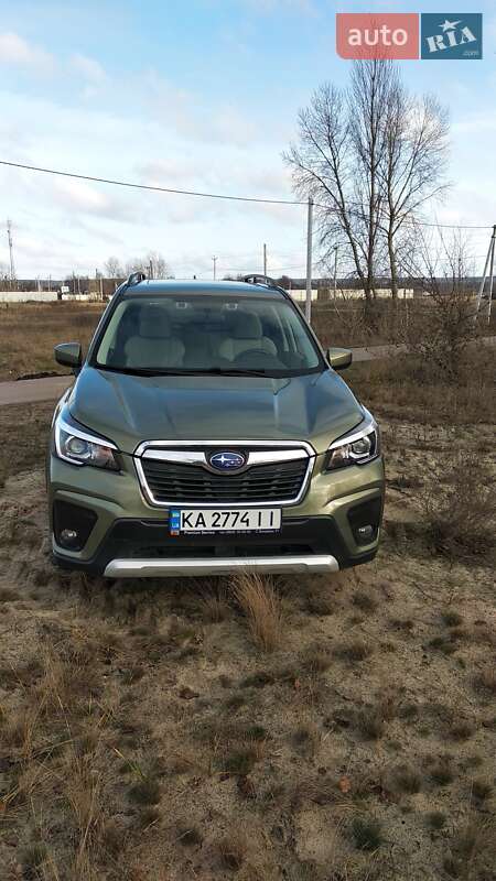 Внедорожник / Кроссовер Subaru Forester 2019 в Киеве