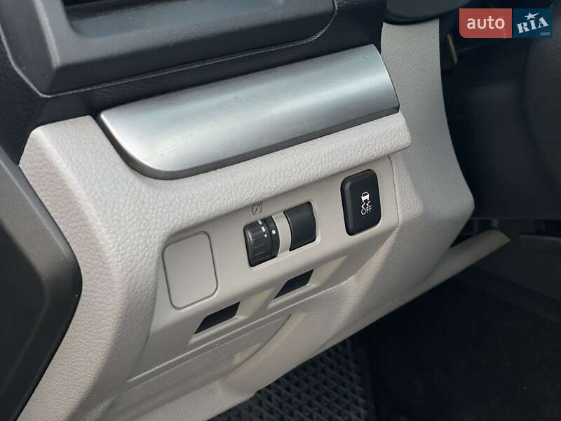 Внедорожник / Кроссовер Subaru Forester 2014 в Днепре фото 13 Внедорожник / Кроссовер Subaru Forester 2014 в Днепре