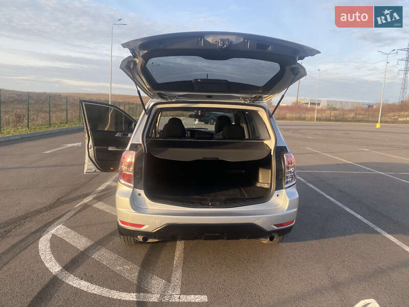 Внедорожник / Кроссовер Subaru Forester 2008 в Ровно