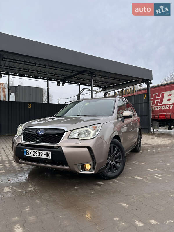 Внедорожник / Кроссовер Subaru Forester 2015 в Хмельницком