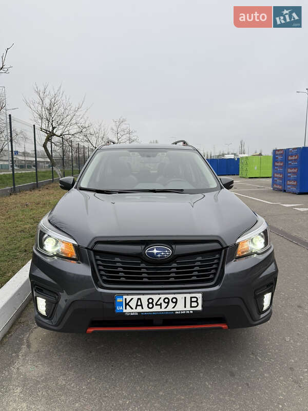 Внедорожник / Кроссовер Subaru Forester 2020 в Киеве