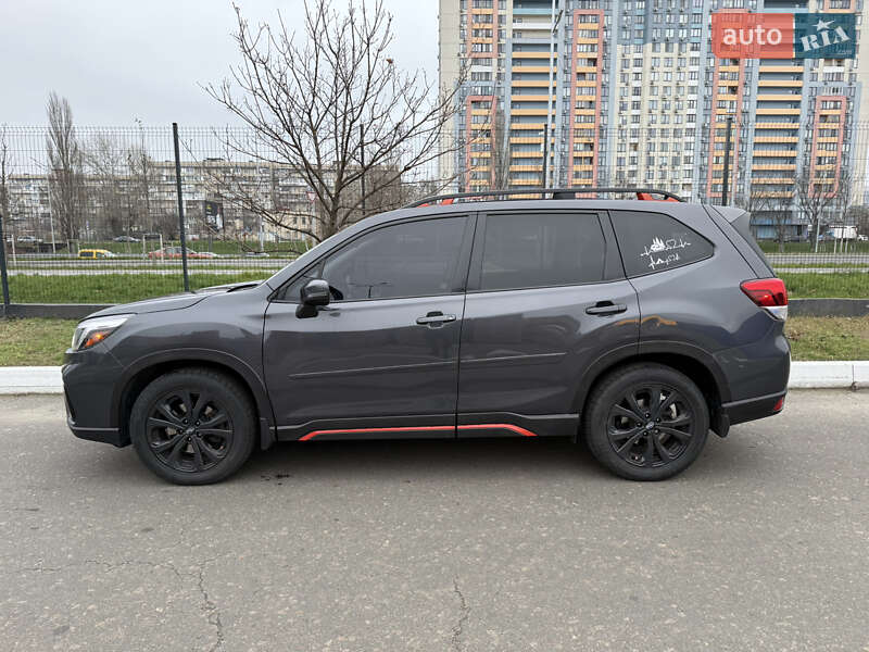 Внедорожник / Кроссовер Subaru Forester 2020 в Киеве