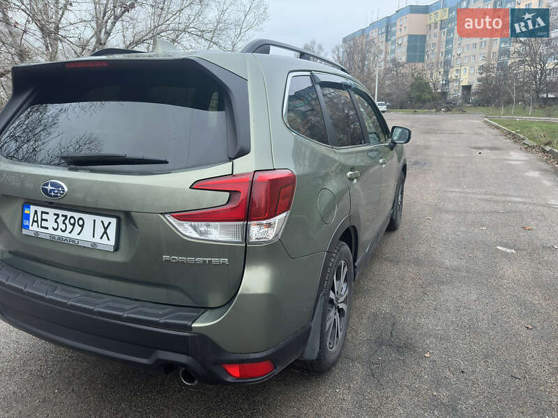 Внедорожник / Кроссовер Subaru Forester 2019 в Днепре