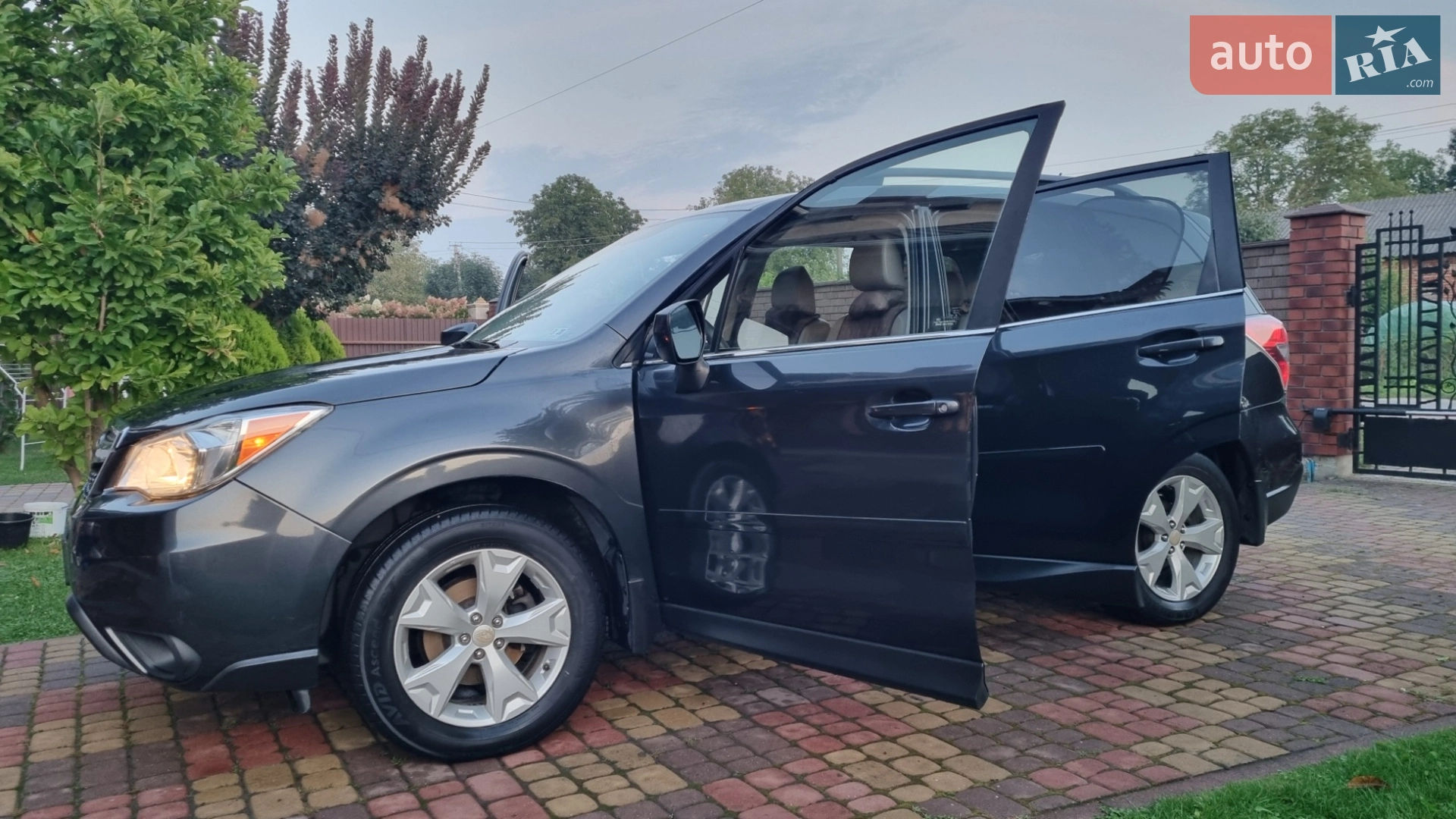 2015 Subaru Forester - фото 1