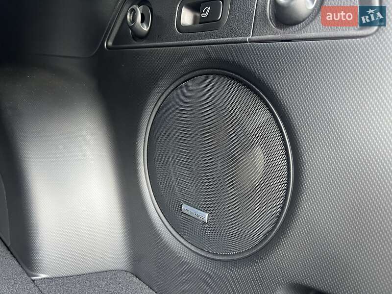 Внедорожник / Кроссовер Subaru Forester 2024 в Киеве