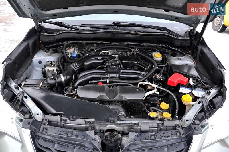Внедорожник / Кроссовер Subaru Forester 2013 в Львове