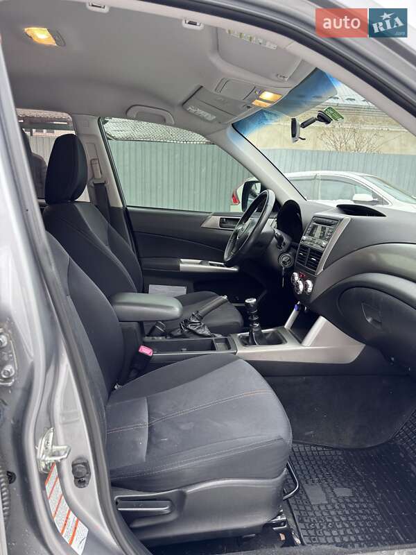 Позашляховик / Кросовер Subaru Forester 2010 в Стрию