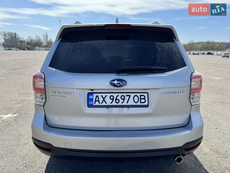 Внедорожник / Кроссовер Subaru Forester 2017 в Харькове