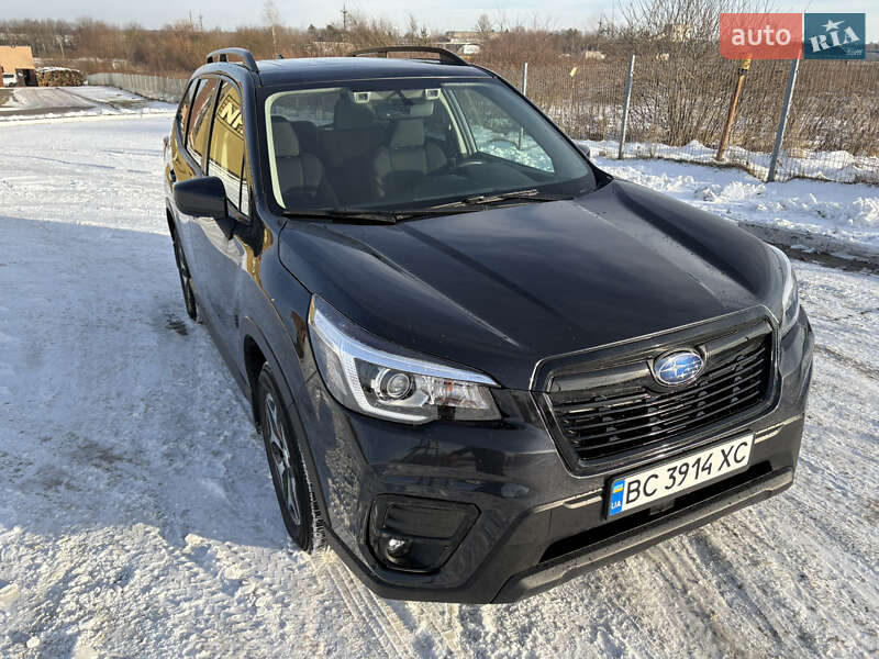 Внедорожник / Кроссовер Subaru Forester 2019 в Львове