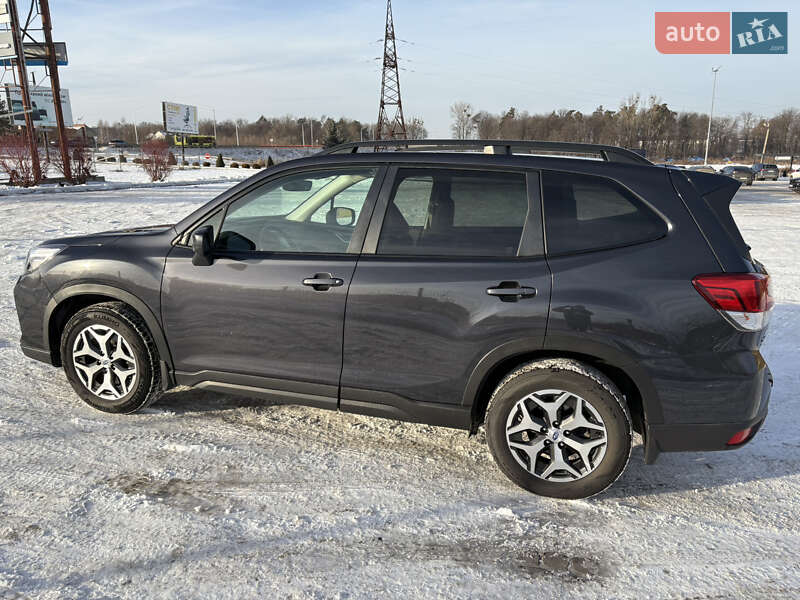 Внедорожник / Кроссовер Subaru Forester 2019 в Львове