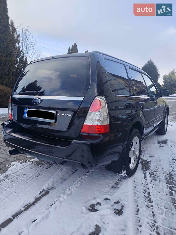 Внедорожник / Кроссовер Subaru Forester 2006 в Каменке