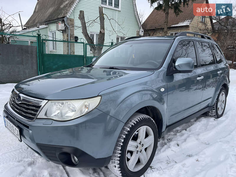 Позашляховик / Кросовер Subaru Forester 2008 в Києві