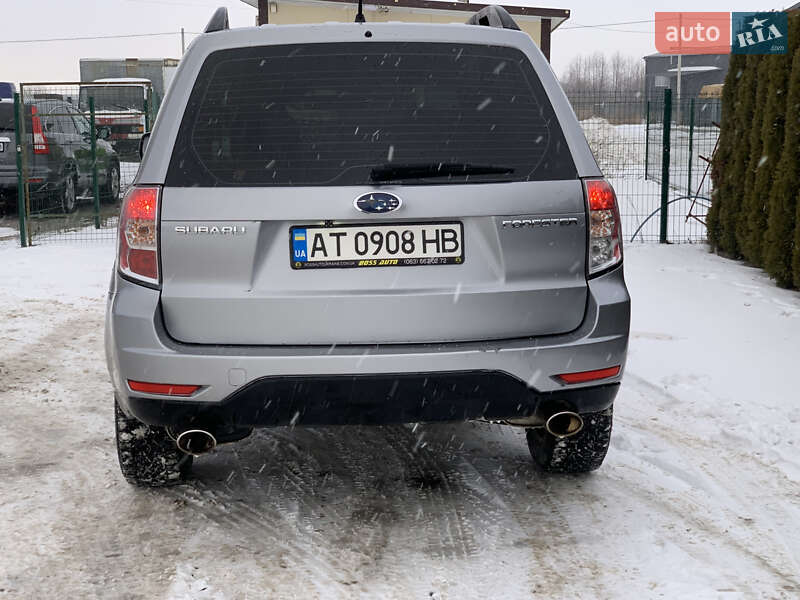 Внедорожник / Кроссовер Subaru Forester 2008 в Львове