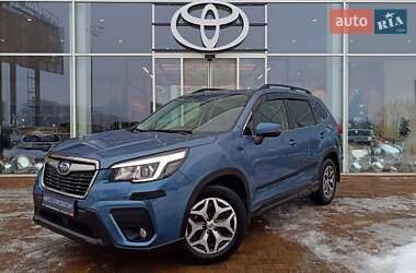 Позашляховик / Кросовер Subaru Forester 2018 в Києві