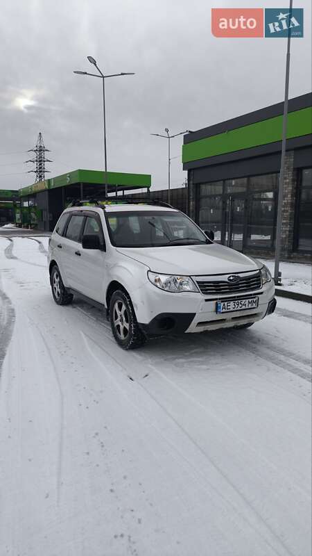 Внедорожник / Кроссовер Subaru Forester 2010 в Днепре