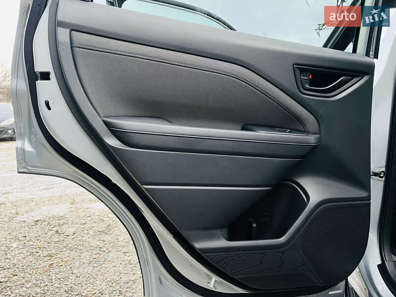 Внедорожник / Кроссовер Subaru Forester 2024 в Харькове